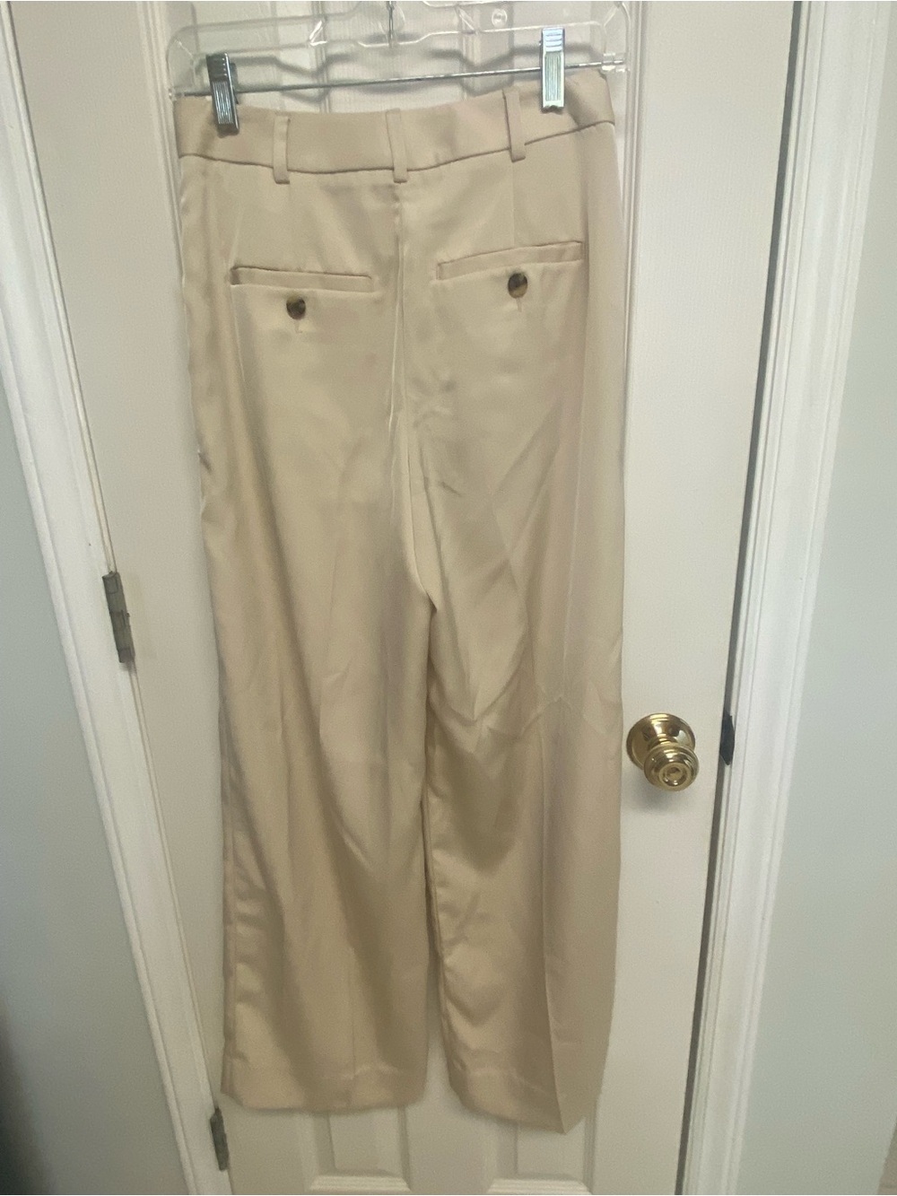Banana Republic-Wide Leg High-Rise Pants in Beige - Picture 4 of 6